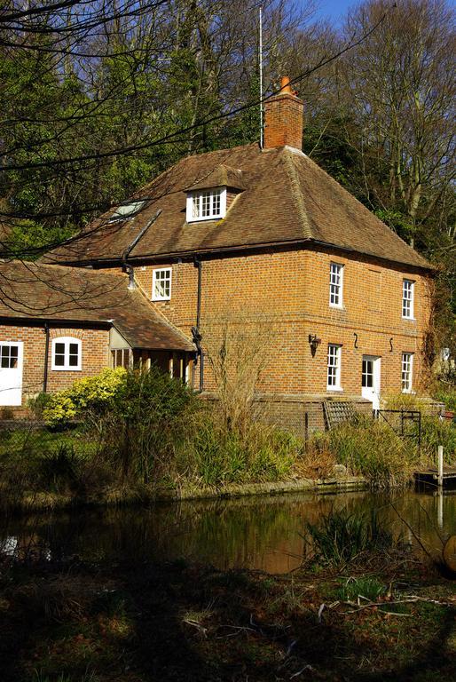 Leeds Castle Holiday Cottages Мейдстон Номер фото